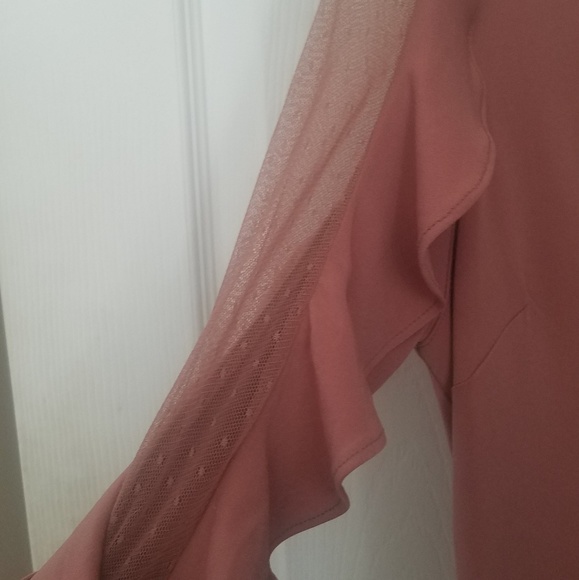 Express ruffle sleeve sheath dress - Picture 3 of 5